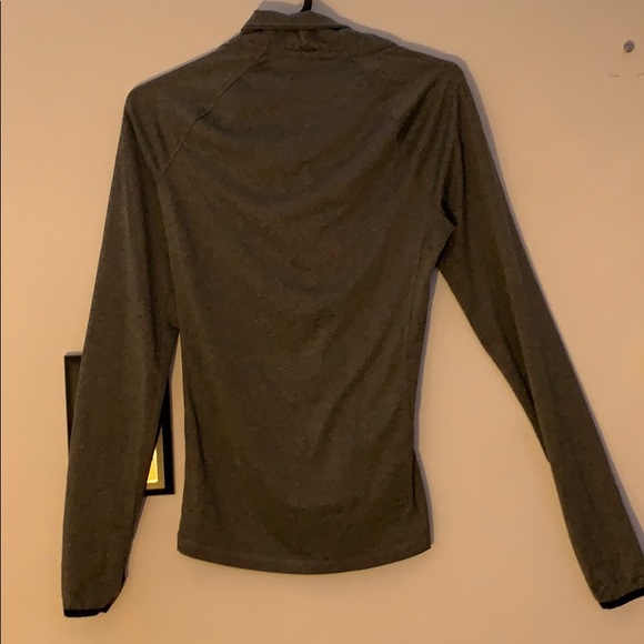 Victoria Secret PINK Athletic half zip - Picture 4 of 5